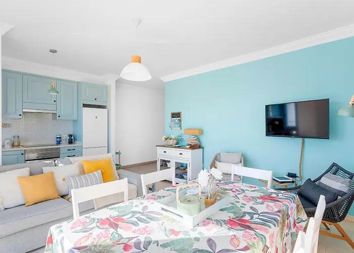 Boutique Apartment With Bbq Terrace And Ocean Views