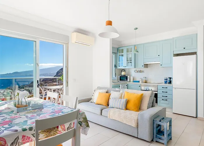 Boutique Apartment With Bbq Terrace And Ocean Views